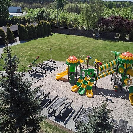 Hotel Baranowski Слубице Экстерьер фото