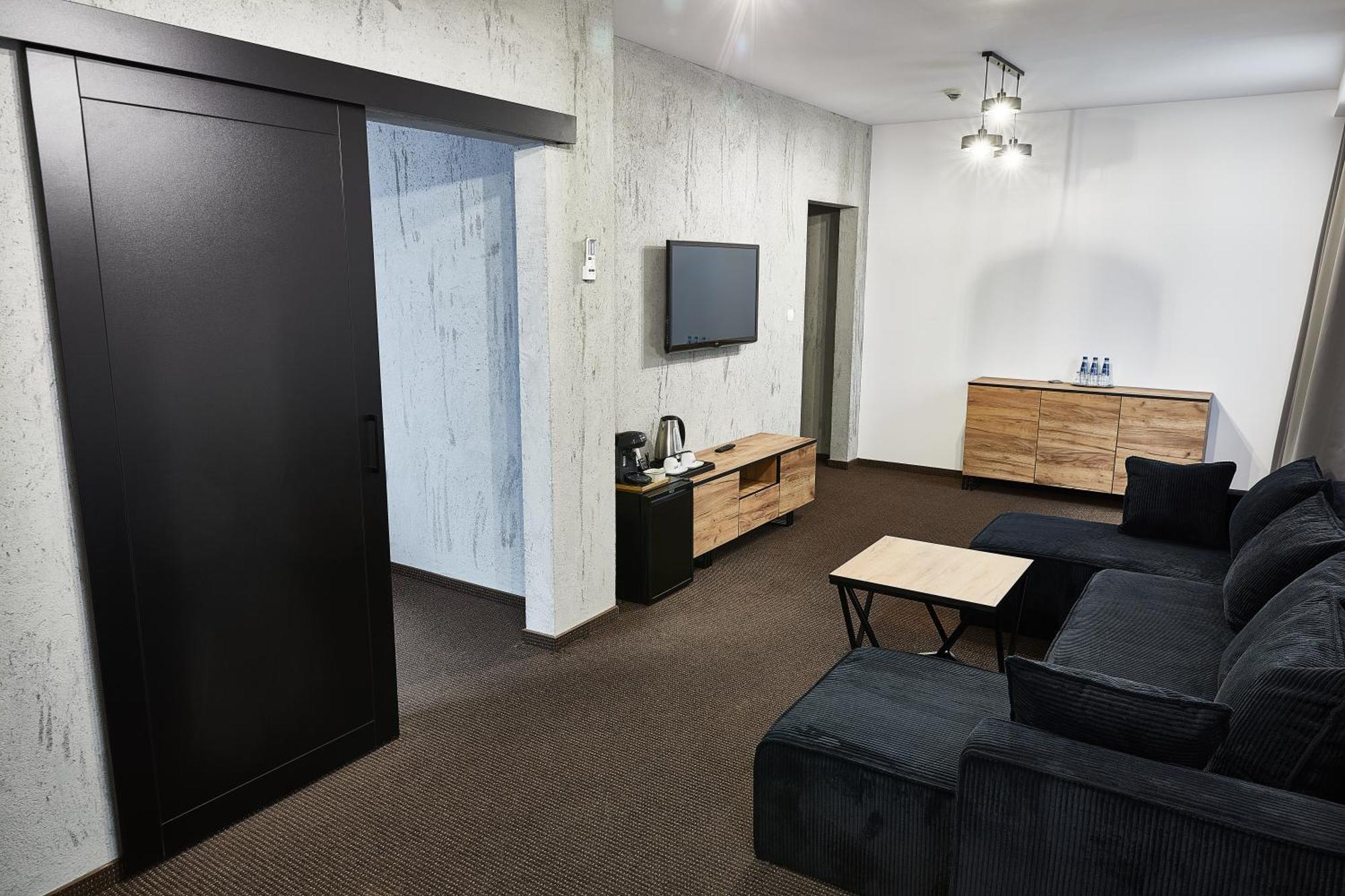 Hotel Baranowski Слубице Экстерьер фото