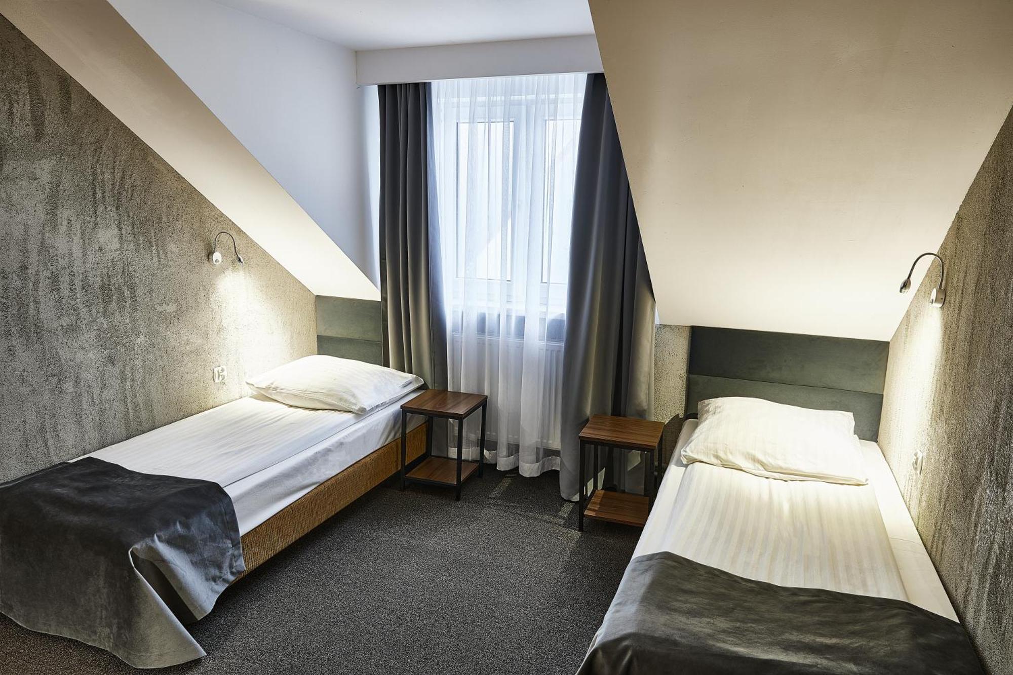 Hotel Baranowski Слубице Экстерьер фото